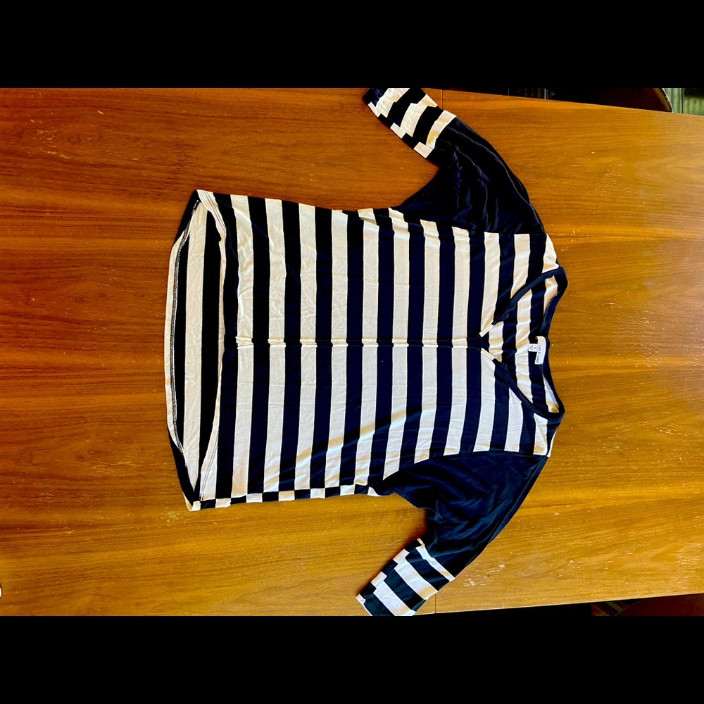 Lucy And laurel shirt